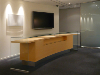 オフィス受付カウンター